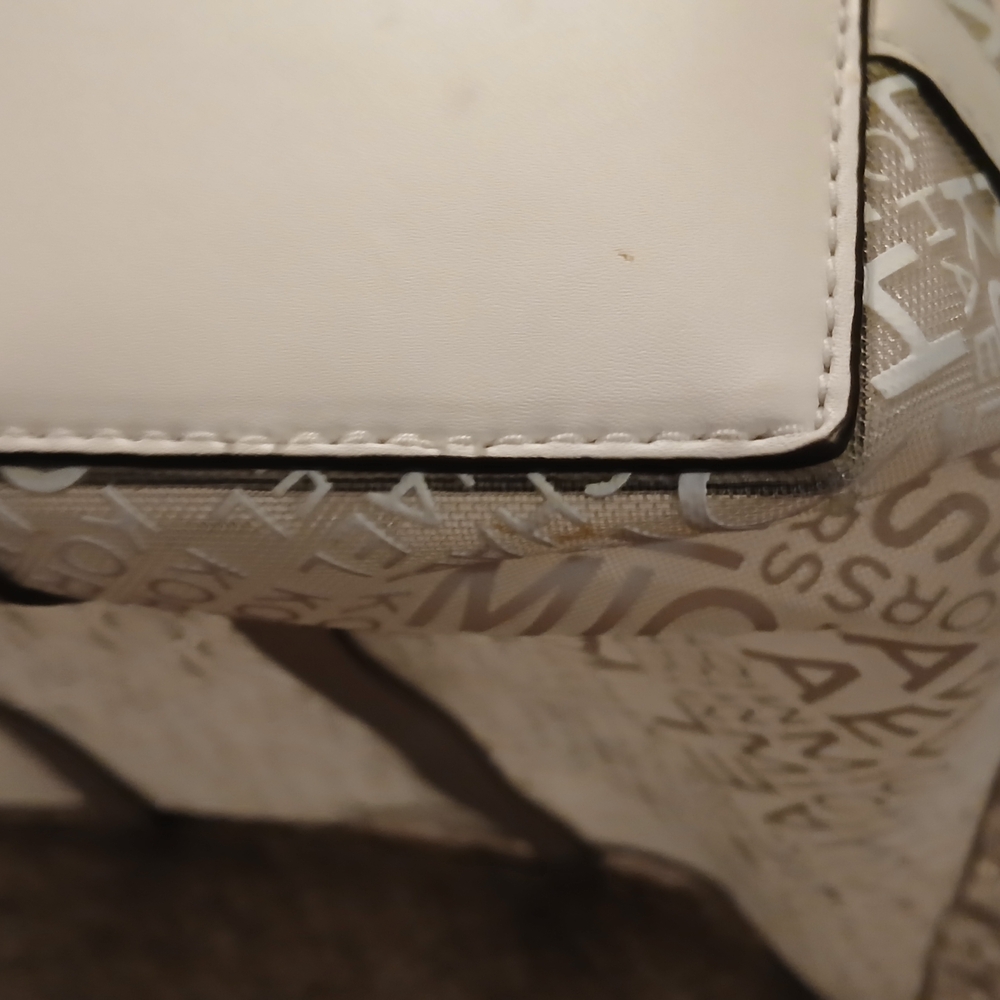 Michael Kors Logo Tote Beige Cream Semi-Translucent MK Signature Large Shoulder - Picture 6 of 13